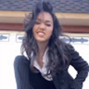 Meet your Posher, Jazmin